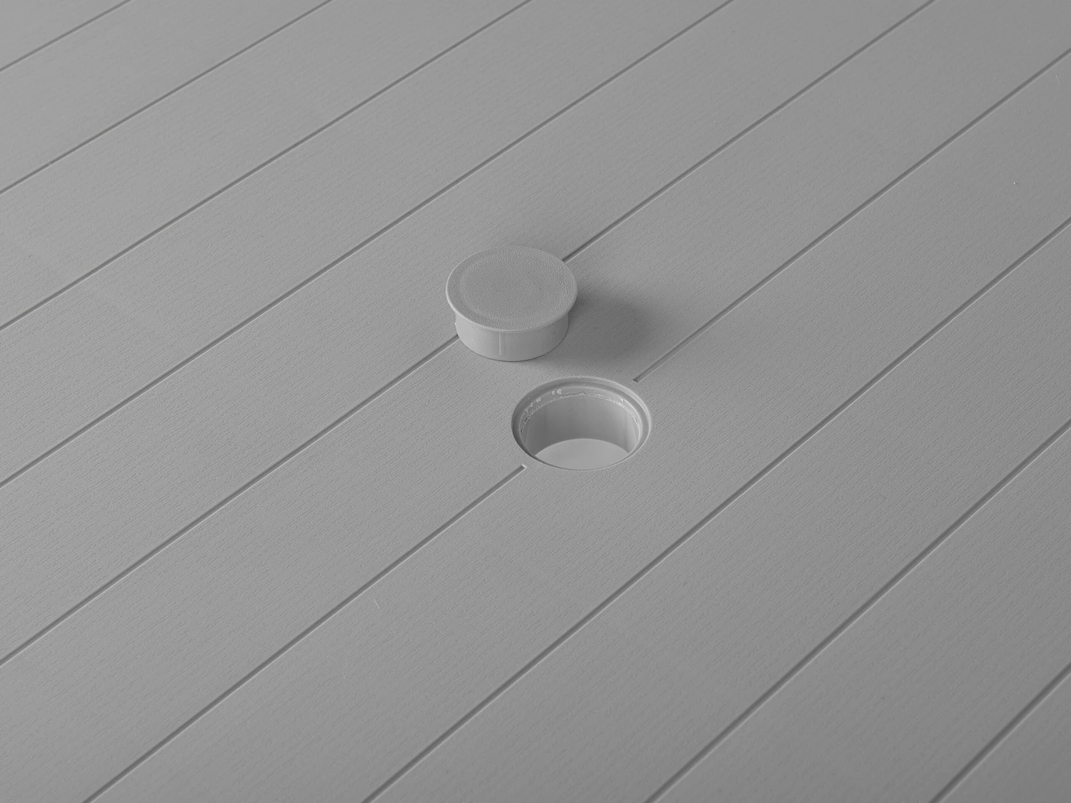 Gartentisch Rattanoptik Hellgrau 80 X 80 Cm FOSSANO 5 Gartentisch Rattanoptik Hellgrau 80 X 80 Cm FOSSANO – Bild 5