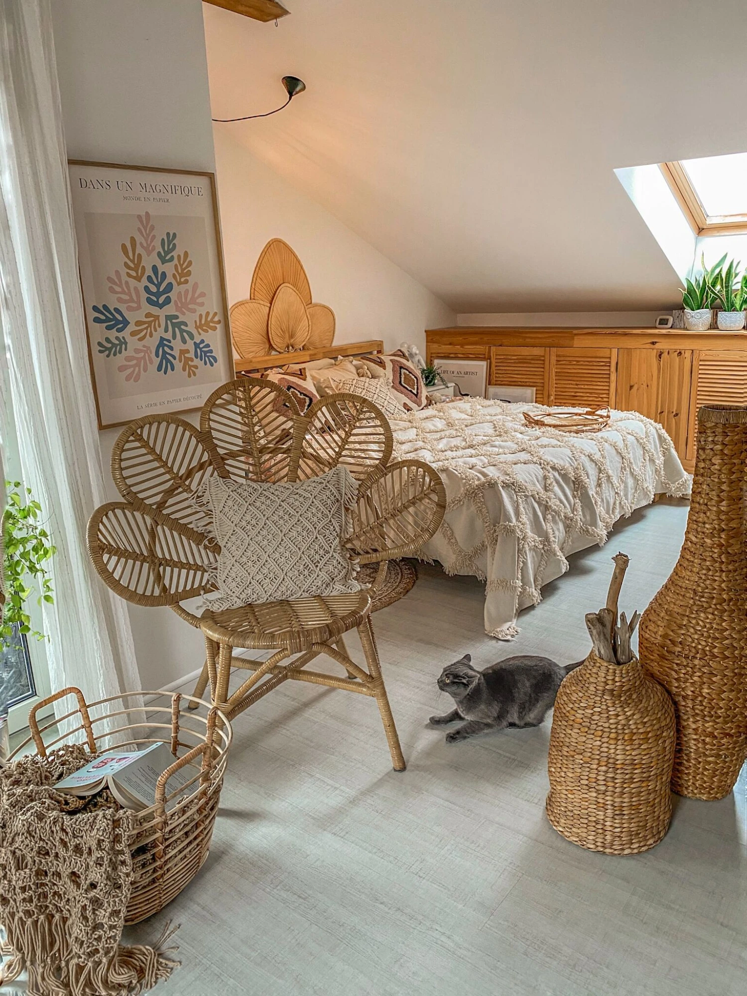 Rattanstuhl Natürlich Auflage Beige Pfauform FLORENTINE 3 Rattanstuhl Natürlich Auflage Beige Pfauform FLORENTINE – Bild 3