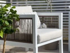 Lounge Set Aluminium Weiß 5-Sitzer Auflagen Beige BORELLO 13 Lounge Set Aluminium Weiß 5-Sitzer Auflagen Beige BORELLO -Beliani Verkaufsgeschäft undef src sa picid 802035 type whitesh image