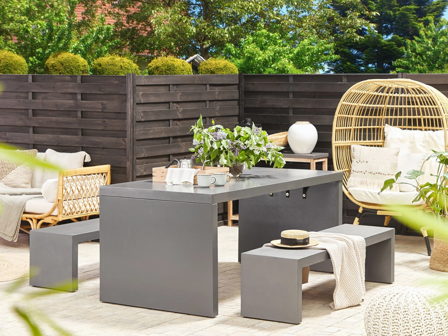 Gartentisch Beton Grau U-Form 180 X 90 Cm TARANTO 2 Gartentisch Beton Grau U-Form 180 X 90 Cm TARANTO – Bild 2