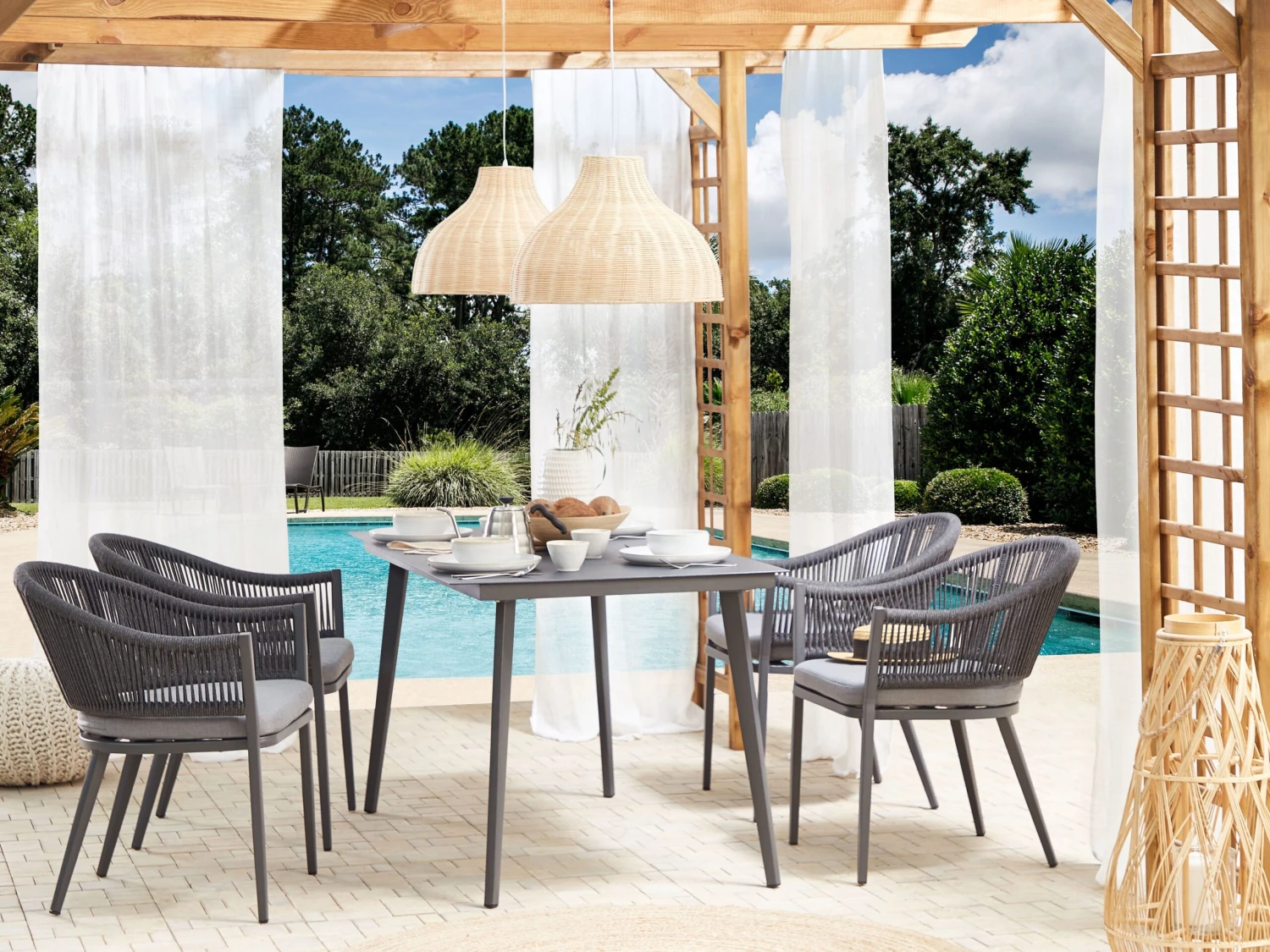 Gartentisch Aluminium Grau 140 X 80 Cm MILETO 2 Gartentisch Aluminium Grau 140 X 80 Cm MILETO – Bild 2