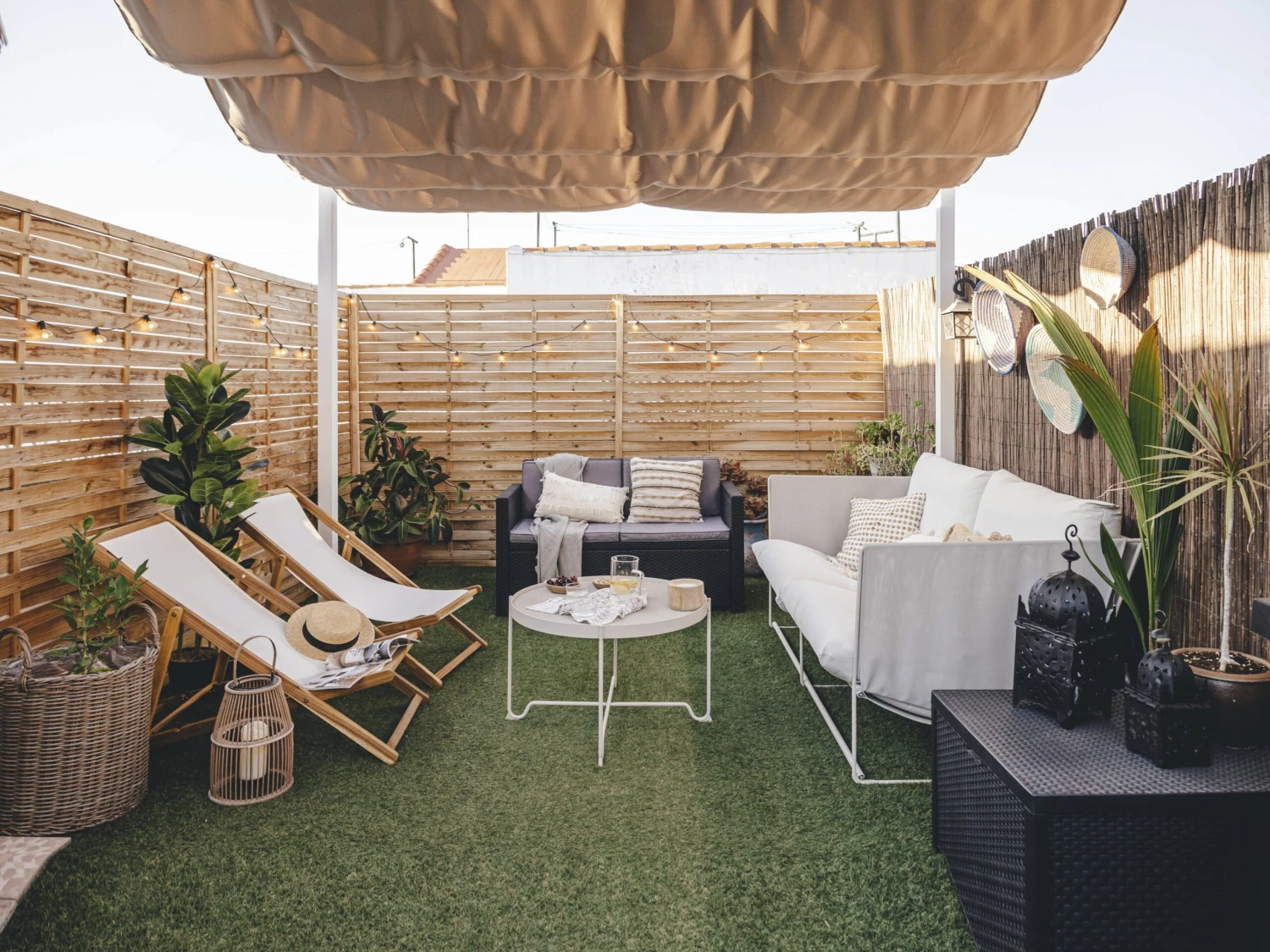 Liegestuhl Akazienholz Hellbraun Textil Beige ANZIO 7 Liegestuhl Akazienholz Hellbraun Textil Beige ANZIO – Bild 7