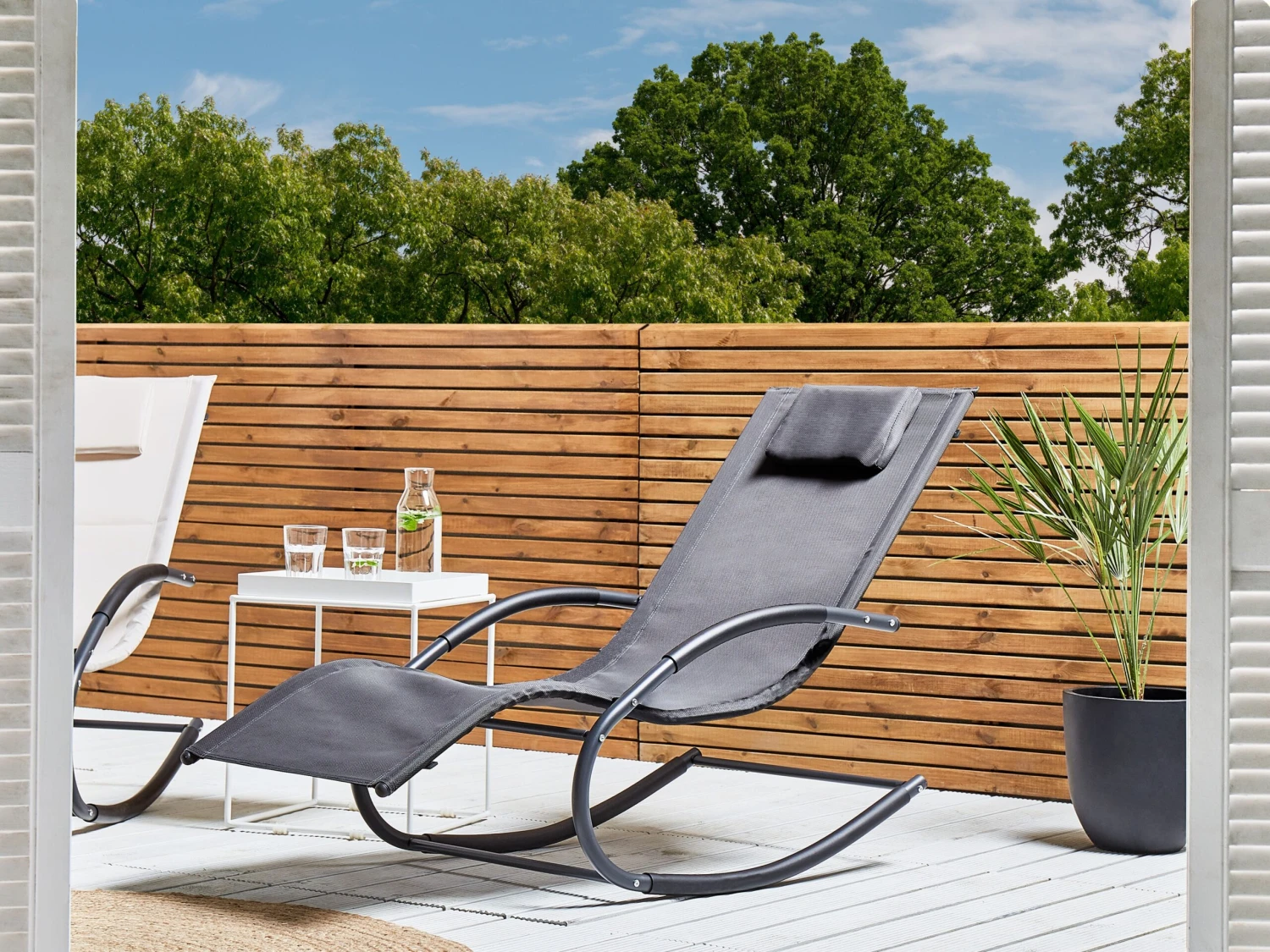 Gartenliege Stahl Textilbespannung Grau Schaukelfunktion CARANO II 2 Gartenliege Stahl Textilbespannung Grau Schaukelfunktion CARANO II – Bild 2
