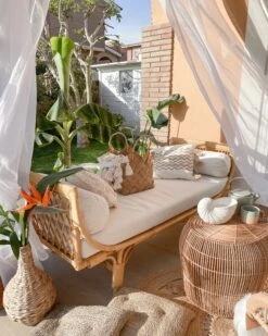 Rattanbank Natürlich 160 Cm Auflage Beige BALLAO -Beliani Verkaufsgeschäft undef src sa picid 824775 type whitesh image