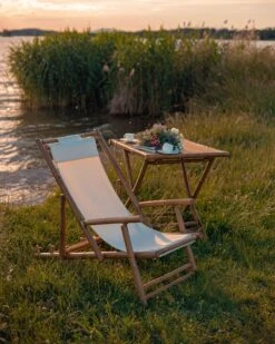 Balkonset Bambusholz Hellbraun Textilbespannung Cremeweiß ATRANI / MOLISE 13 Balkonset Bambusholz Hellbraun Textilbespannung Cremeweiß ATRANI / MOLISE -Beliani Verkaufsgeschäft undef src sa picid 828699 type whitesh image