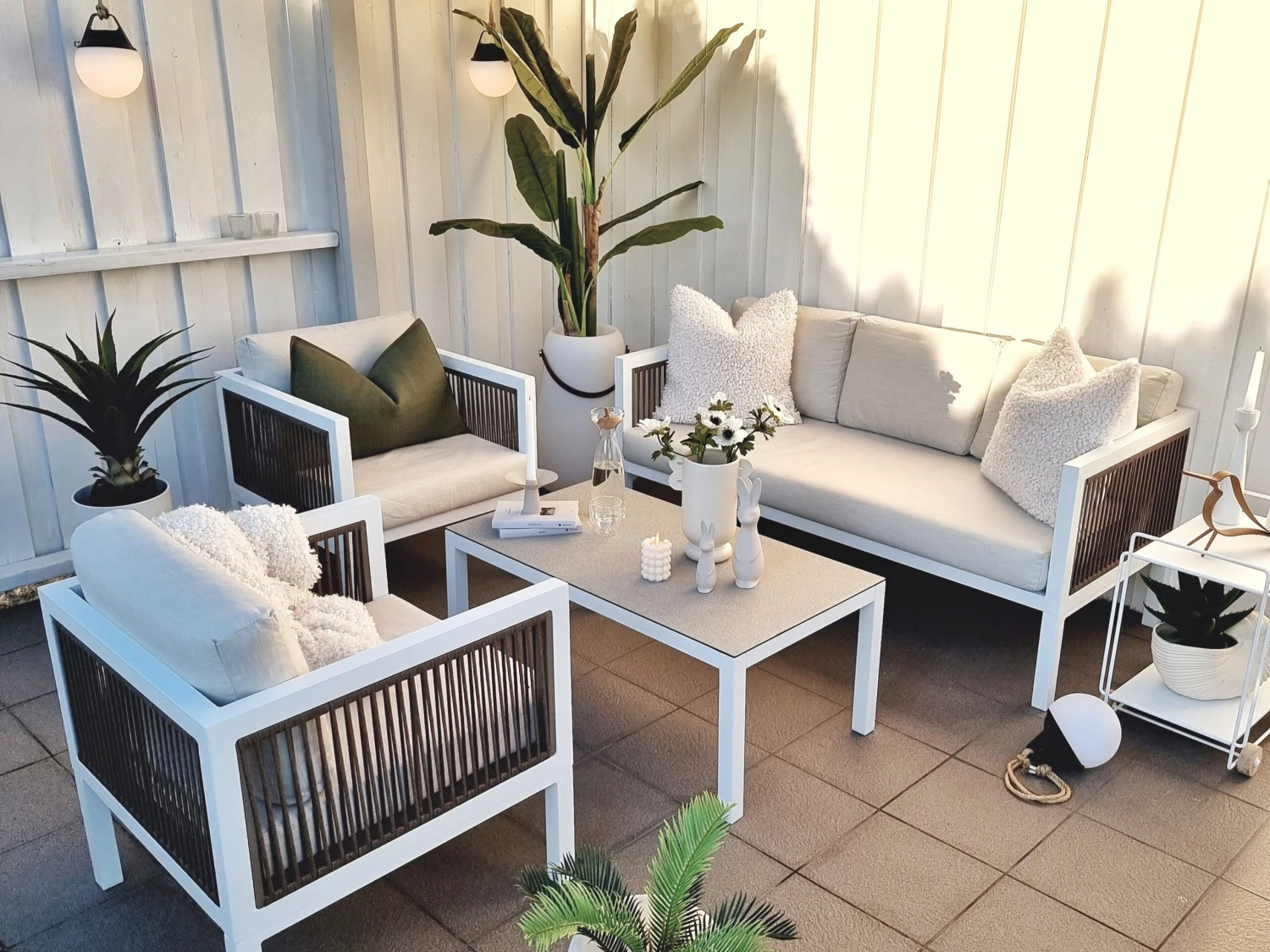 Lounge Set Aluminium Weiß 5-Sitzer Auflagen Beige BORELLO 10 Lounge Set Aluminium Weiß 5-Sitzer Auflagen Beige BORELLO – Bild 10