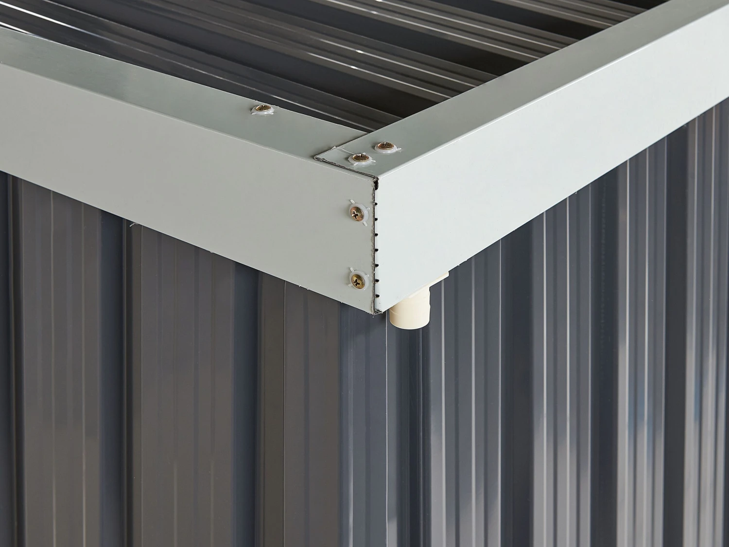 Gerätehaus Mit Dachrinne Stahl Graphitgrau / Cremeweiß UMBRIA 8 Gerätehaus Mit Dachrinne Stahl Graphitgrau / Cremeweiß UMBRIA – Bild 8